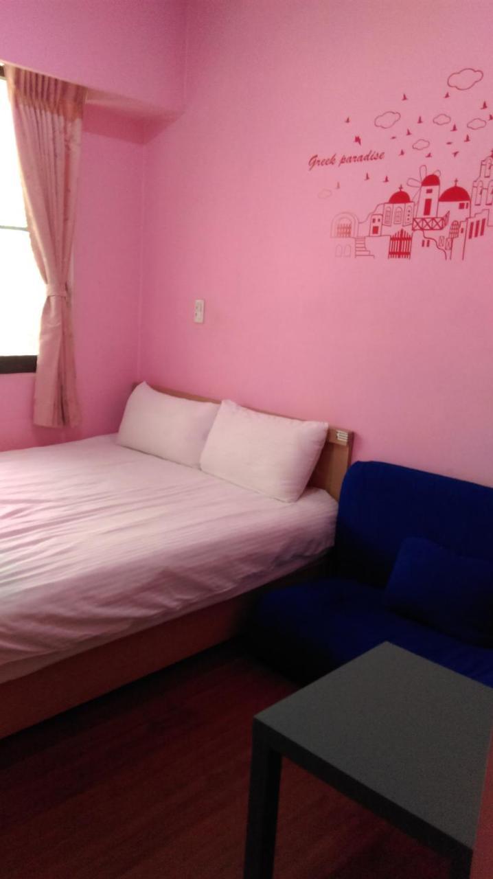 Fengjia Qing Su Homestay Tchaj-čung Exteriér fotografie